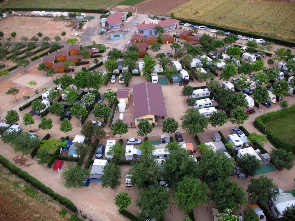 Camping La Albolafia Hotel Villafranca de Cordoba Exterior photo